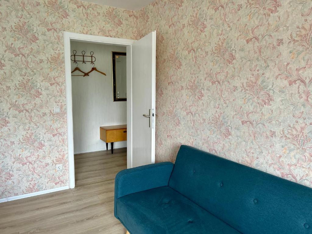 RelaxStay - Stilvolle Wohnung mit Balkon - ruhig & nahe Heidelberg - Apartamento De Tres Dormitorios