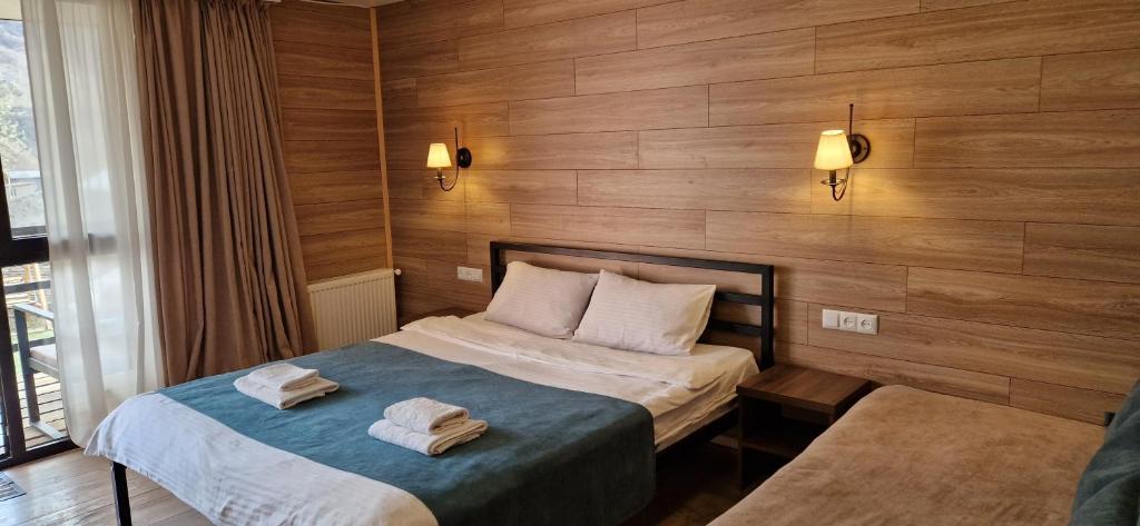 Kazbegi Cottages - Apartamento Con Terraza