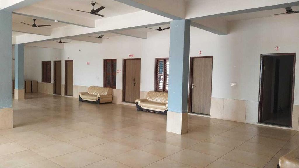 OYO A P Guest House, Budaun, India