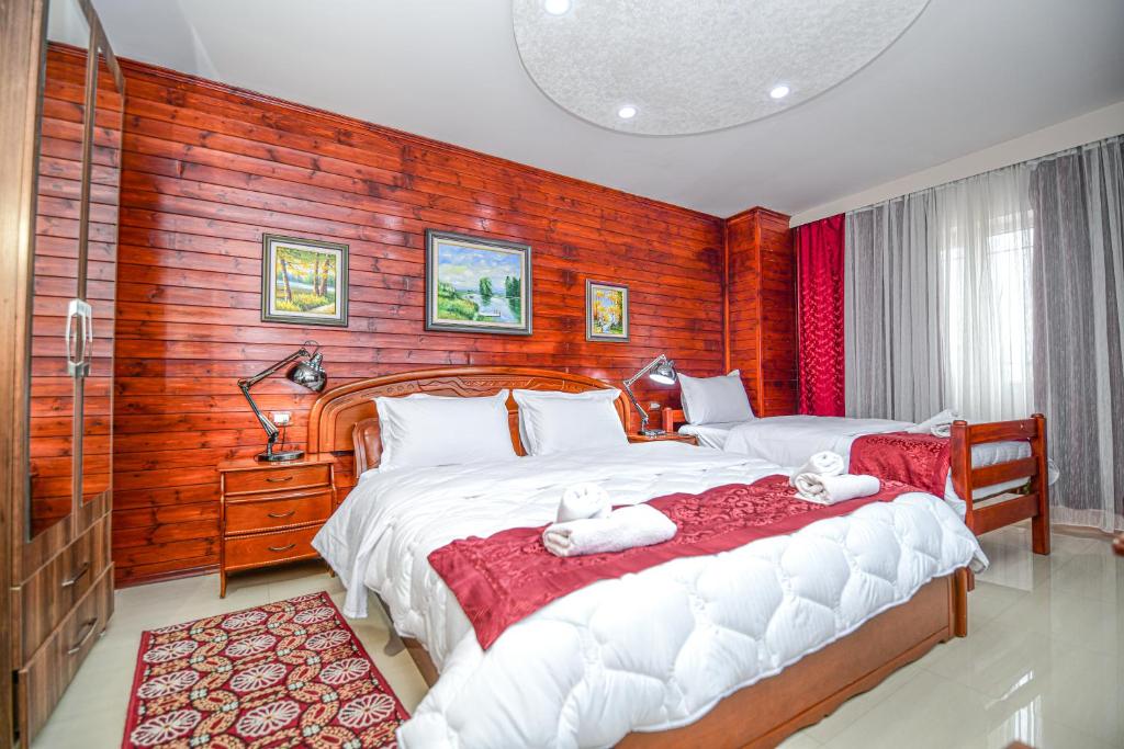 Zobo Hotel - Triple Room With City View