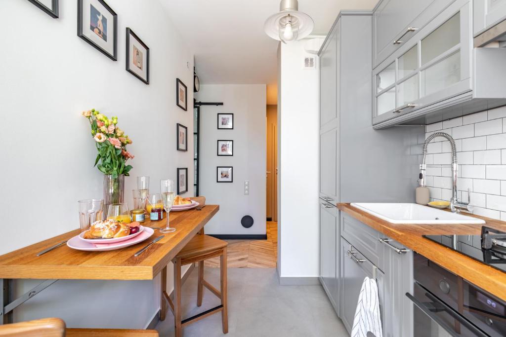 Secret Garden Apartment - 3