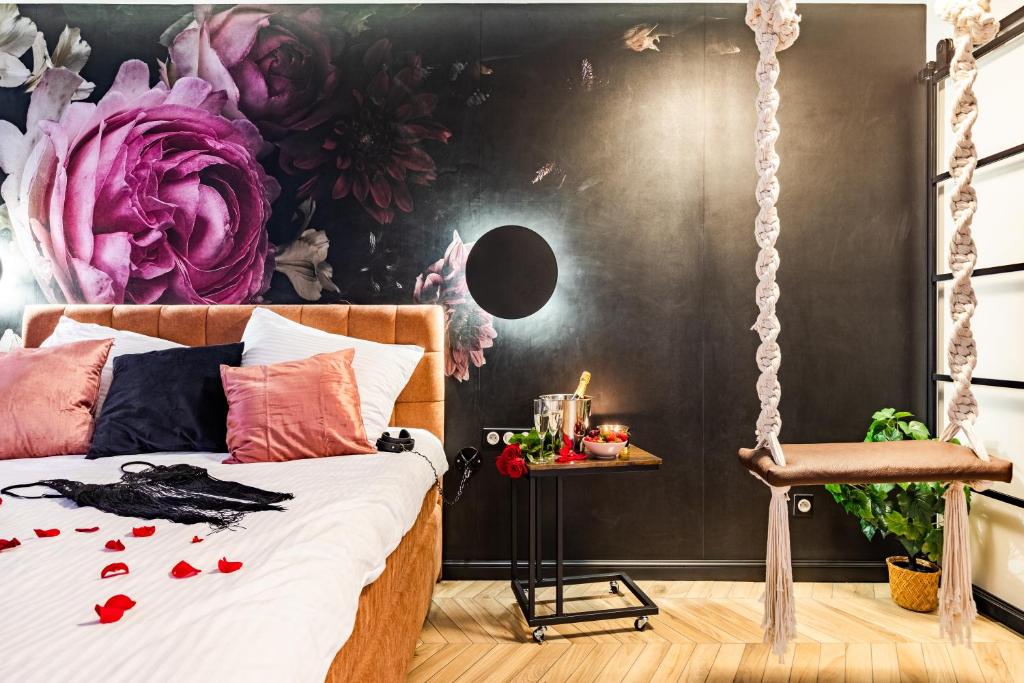 Secret Garden Apartment - 8