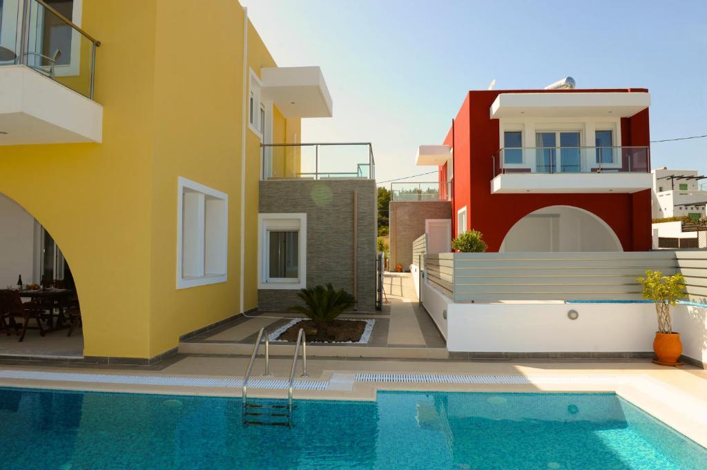 Bazén v ubytování Gennadi Aegean Horizon Villas nebo v jeho okolí