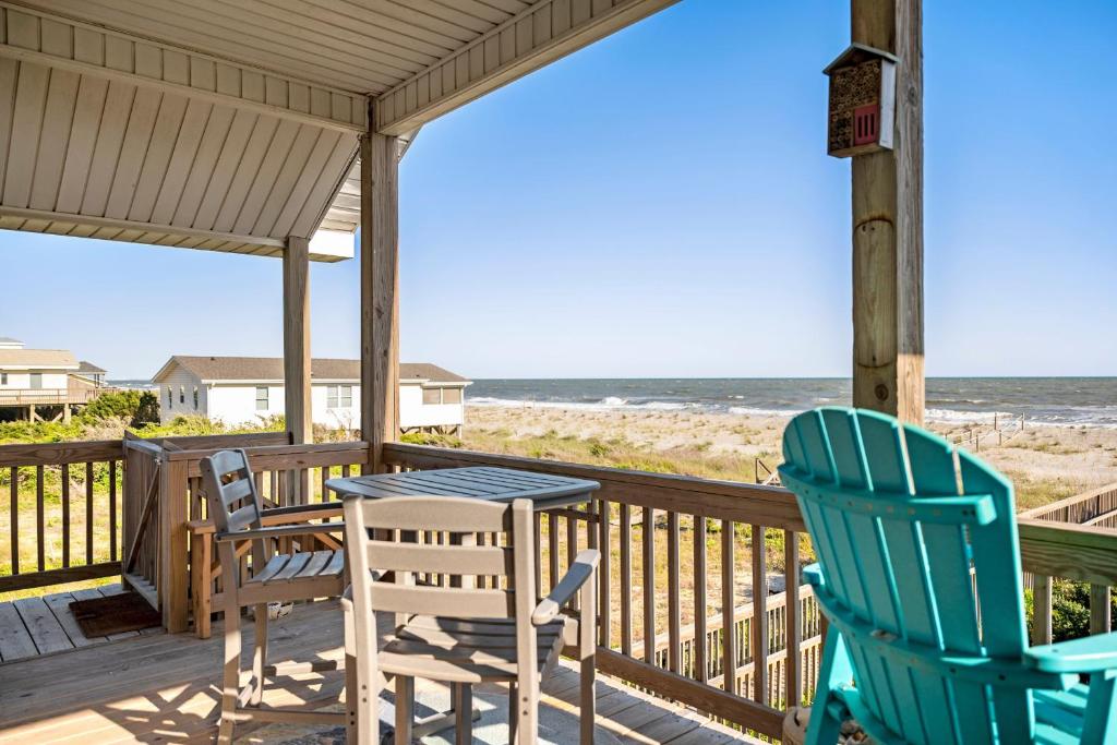 1601 C U at The Beach, Oak Island (updated prices 2024)