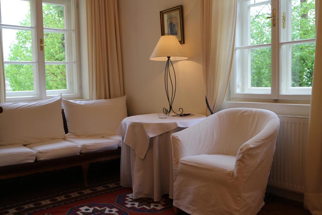 Posezení v ubytování Hotel Seeschlößl Velden