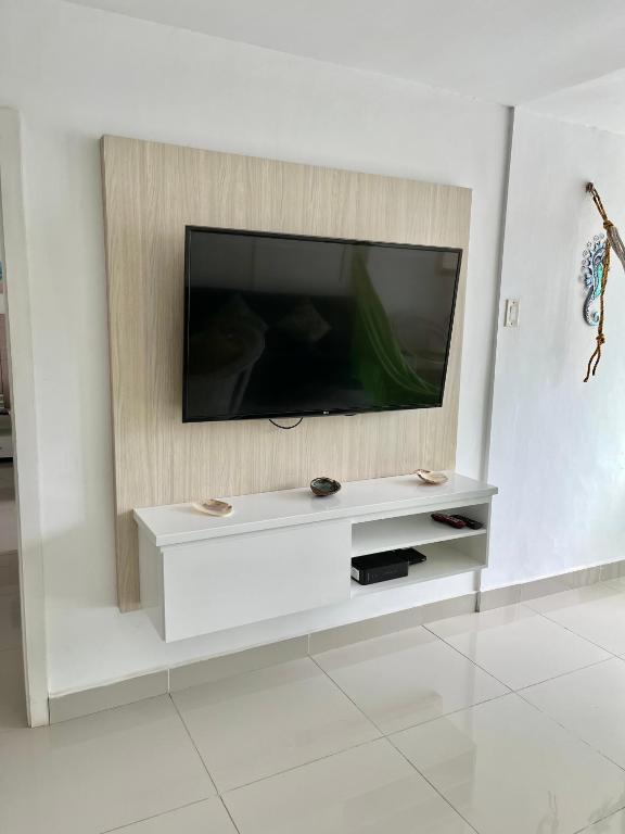 Apartamento en el Rodadero, Confortable y amplio, con vista al mar, a 80mt de la playa, DELAMAR Apar