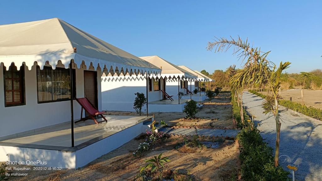 Zahrada ubytování Jawai Empire Resort by Premier Hotels