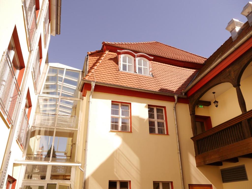 Budova, kde se hotel nachází