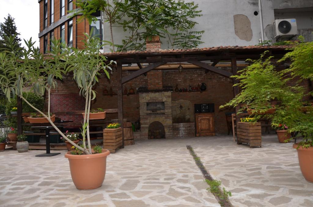 Budova, kde se hotel nachází
