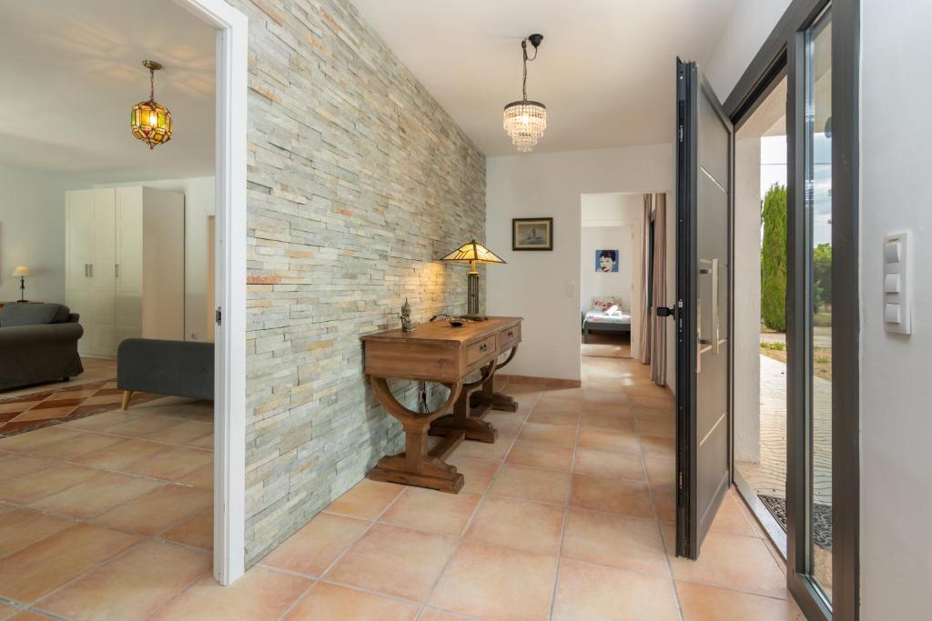 Fotografie z fotogalerie ubytování Villa Aurora v destinaci Llagostera