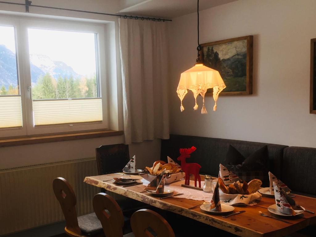 Fotografia z galérie ubytovania Zottlhof- dein Urlaubszauber auf 1.200m v destinácii Leutasch