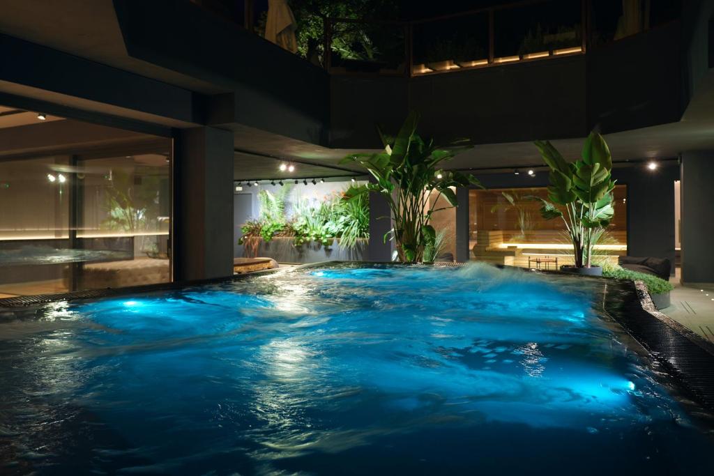 Bazén v ubytovaní Palazzo della Scala Spa Hotel Suites & Apartments alebo v jeho blízkosti