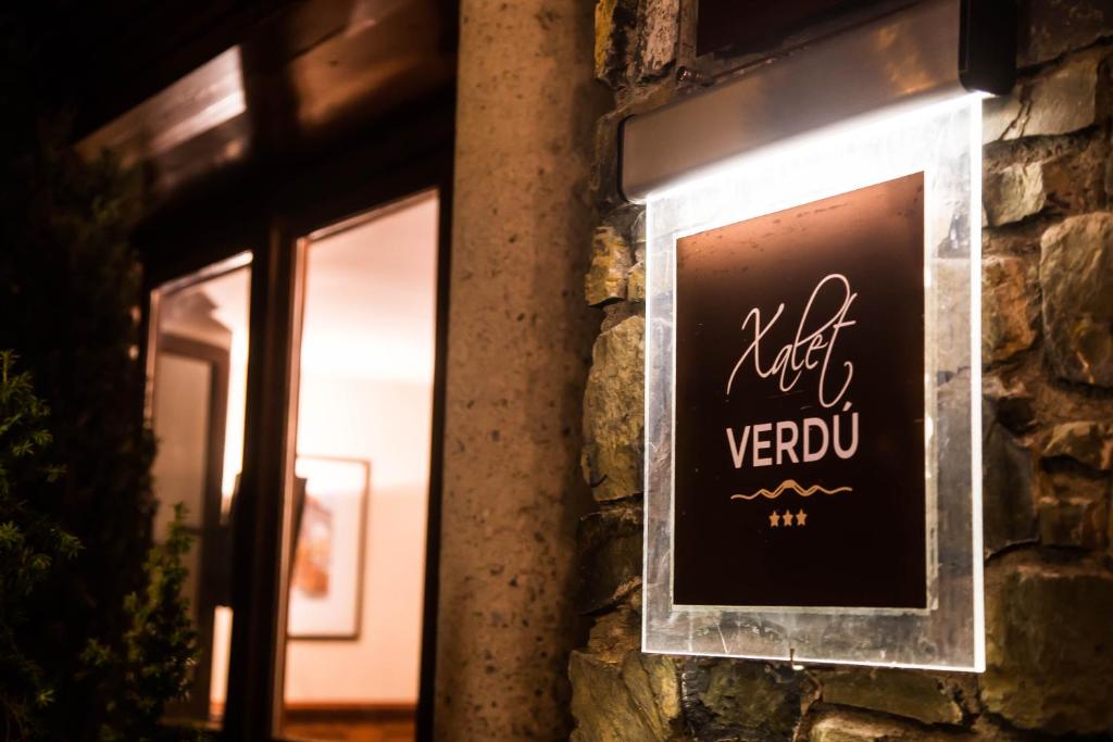 Certifikát, hodnocení, plakát nebo jiný dokument vystavený v ubytování Hotel Xalet Verdú