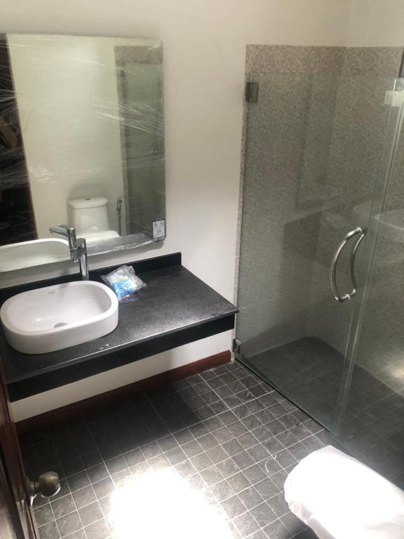 Noble House Beach Resort - 14