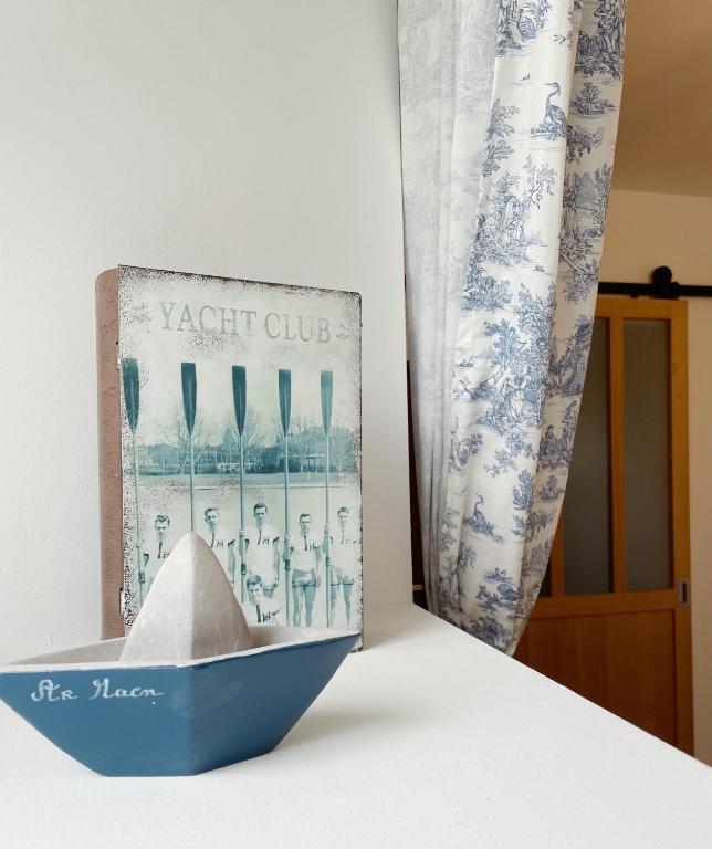Postel nebo postele na pokoji v ubytování Ar Maen Gite et Chambres d'hotes
