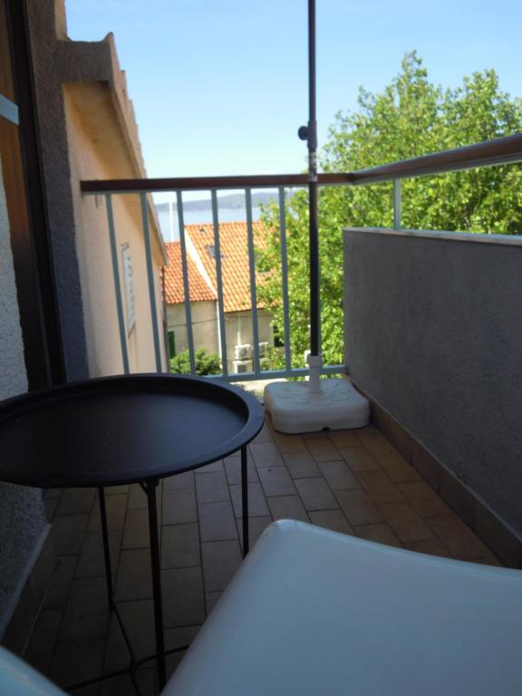 Balkón nebo terasa v ubytování Brela SP small loft - no parking