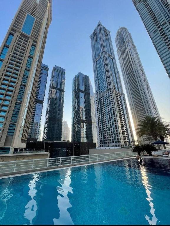 Dubai Marina 2 Bedroom Lux Apartment