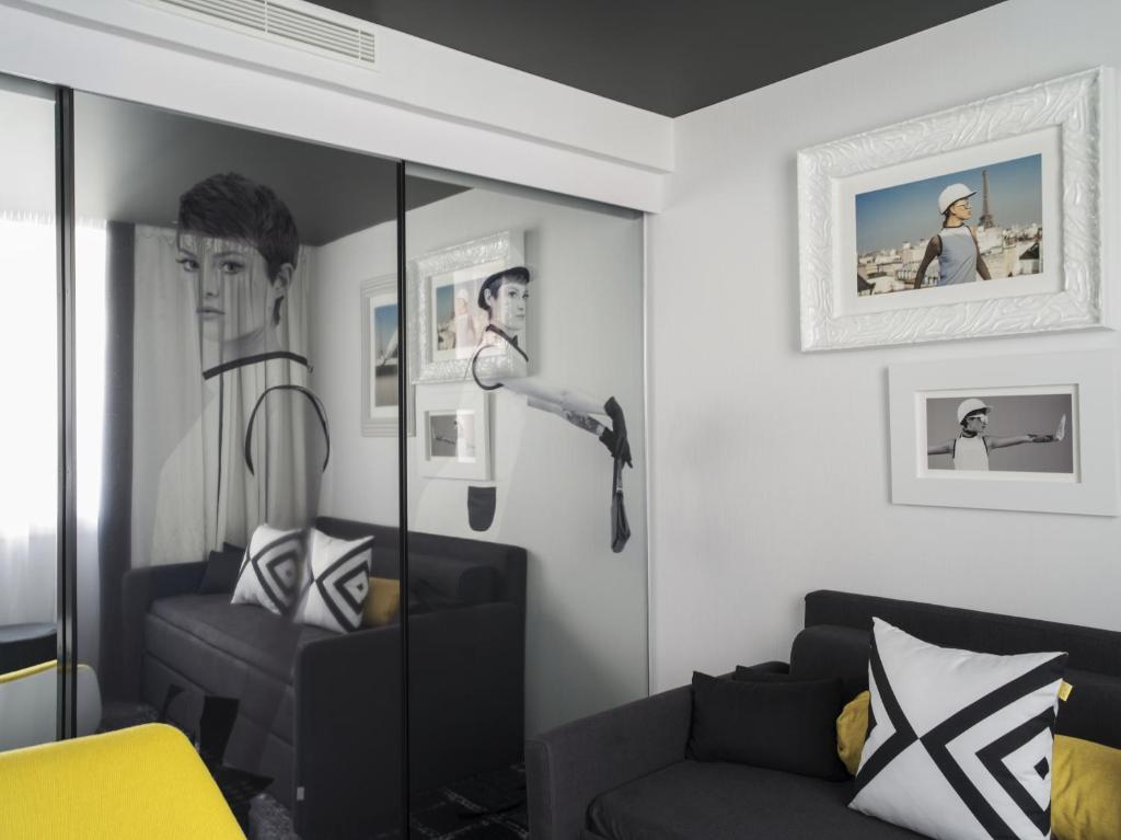 Hotel Ekta Champs Elysées - Resim 40