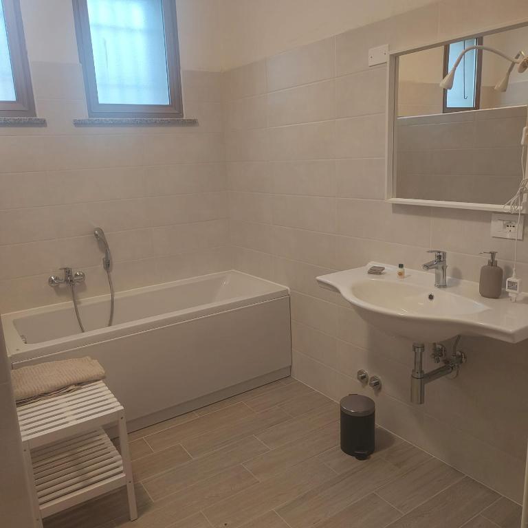 Koupelna v ubytování B&B Canossalpaca