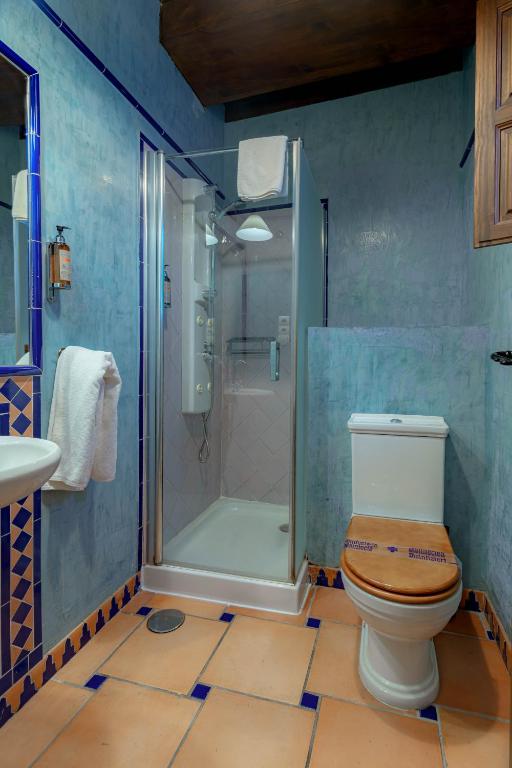 Kúpeľňa v ubytovaní Charminghomesgranada Apartamento Fajalauza