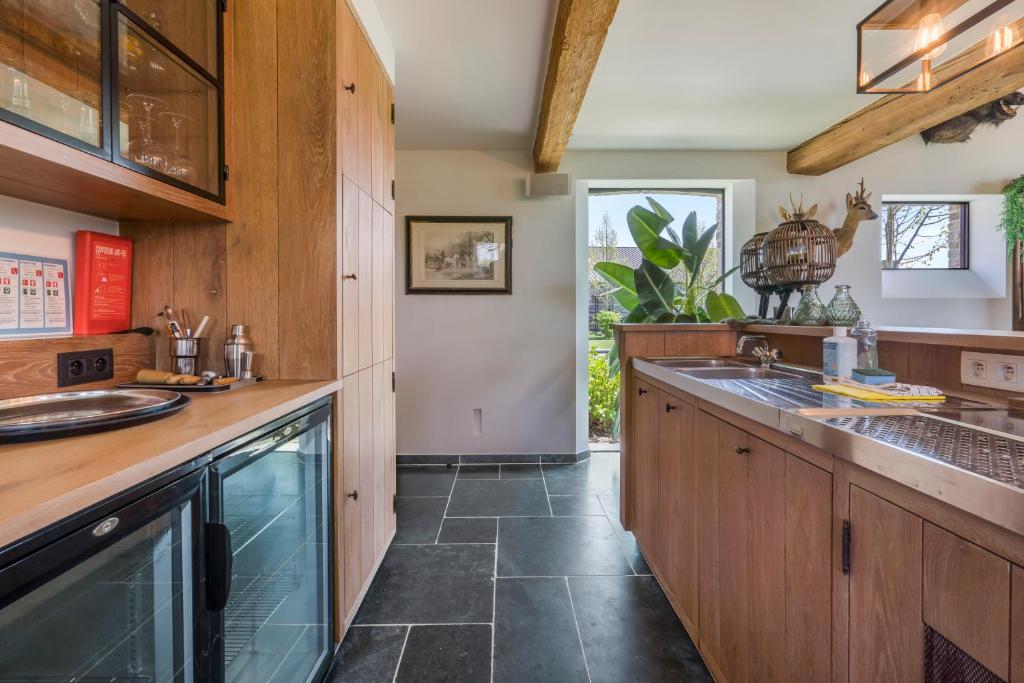 Kuchyň nebo kuchyňský kout v ubytování Hoeve De Zuidhoek