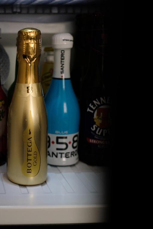 Domea Superior Rooms Bed and Breakfast - 11