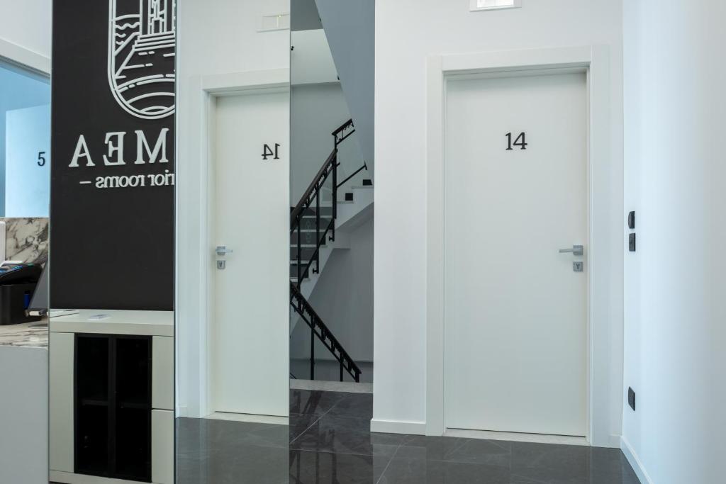 Domea Superior Rooms Bed and Breakfast - 17