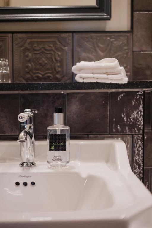 The Sanctuary House Hotel - Resim 15