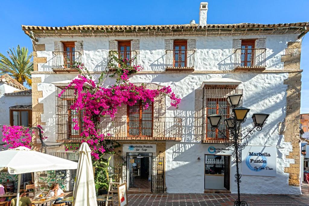Hotel Marbella Fusión by Renthas - Housity