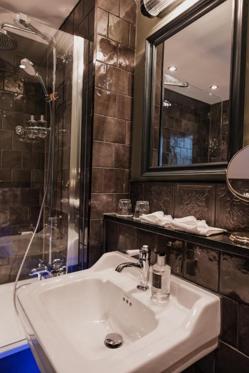 The Sanctuary House Hotel - Resim 43