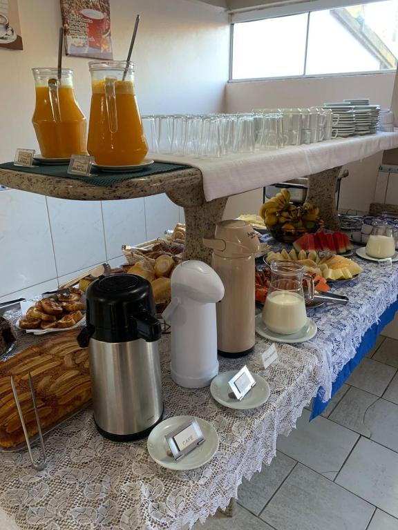 Comida no hotel ou em algum lugar perto