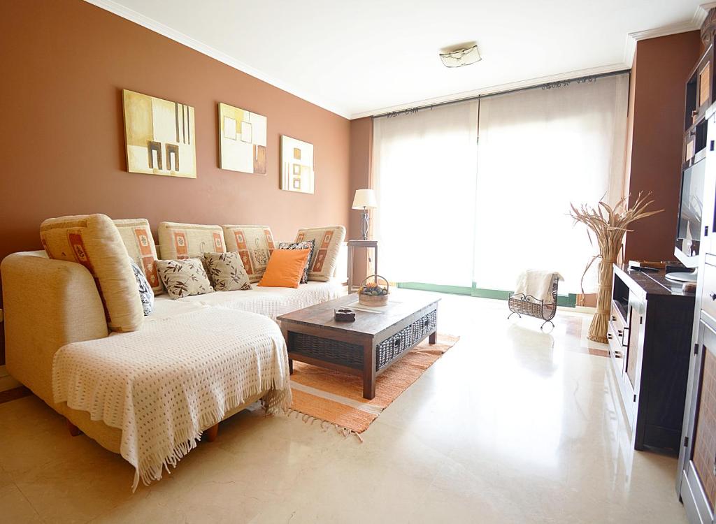 TV a/nebo společenská místnost v ubytování Apartamento próximo a la Playa de A Lanzada