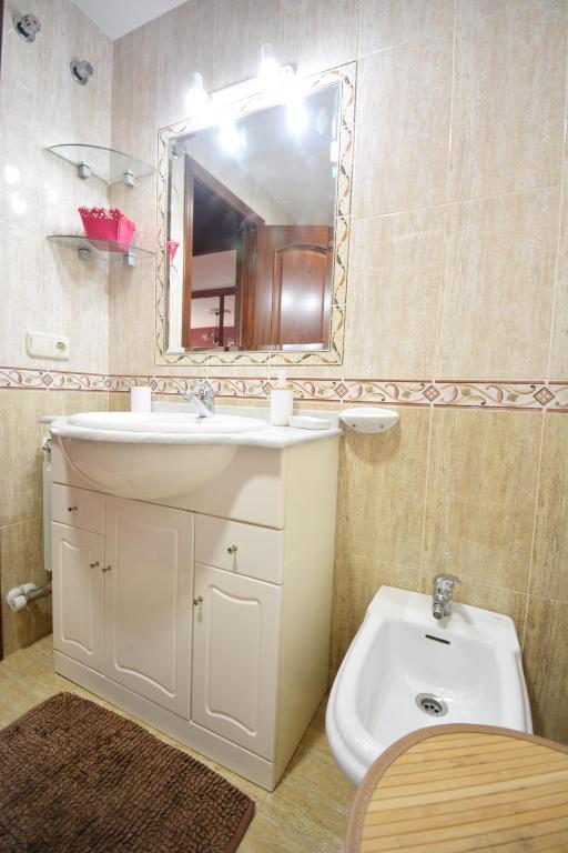 Koupelna v ubytování Apartamento próximo a la Playa de A Lanzada