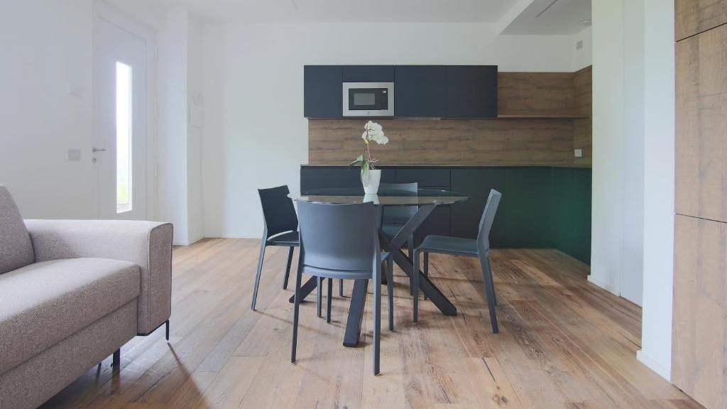 Hotel Corte Santa Libera - Apartment With Mountain View