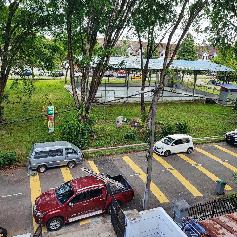 Fotografie z fotogalerie ubytování Homestay Wee Inn JB INDOOR POOL v destinaci Johor Bahru