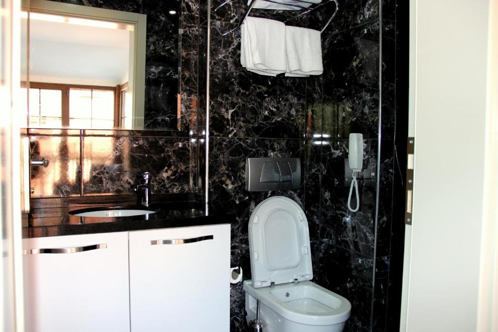 Venus Suite Hotel - 10