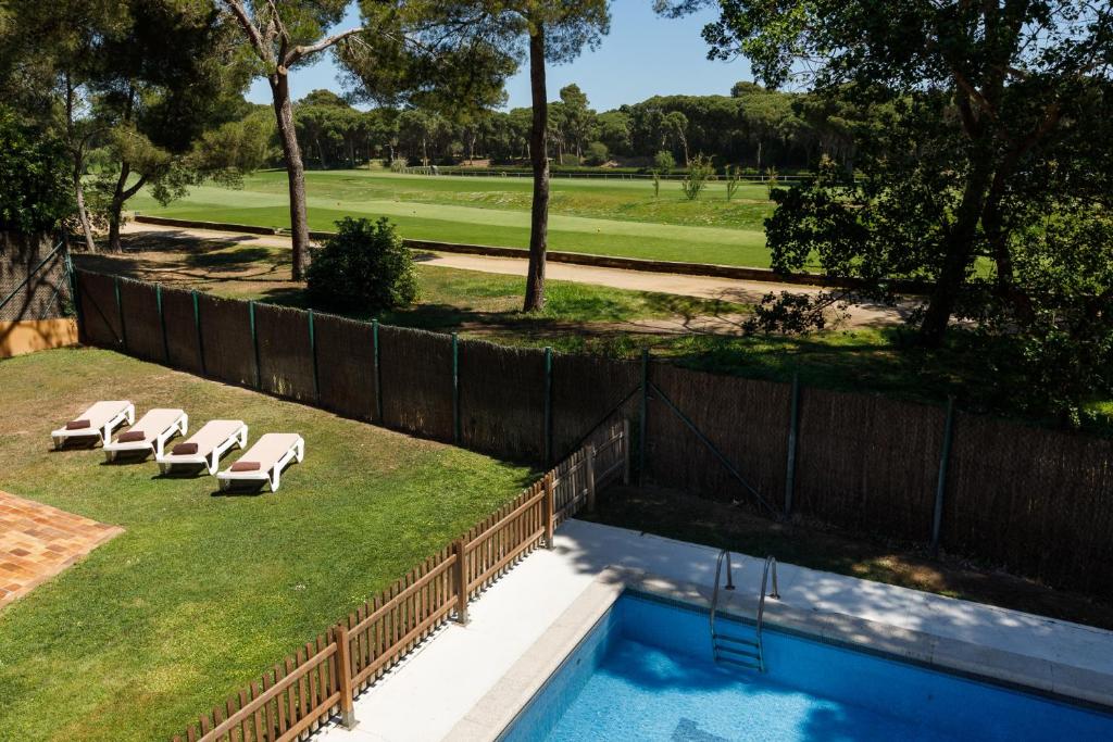 Bazén v ubytování Villa Familiar by La Costa Resort nebo v jeho okolí
