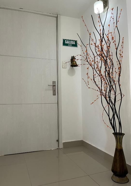 Apartamento en el Rodadero, Confortable y amplio, con vista al mar, a 80mt de la playa, DELAMAR Apar