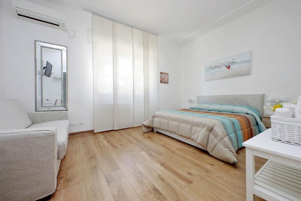 B&B Felicioni - Comfort Room With Private Bathroom