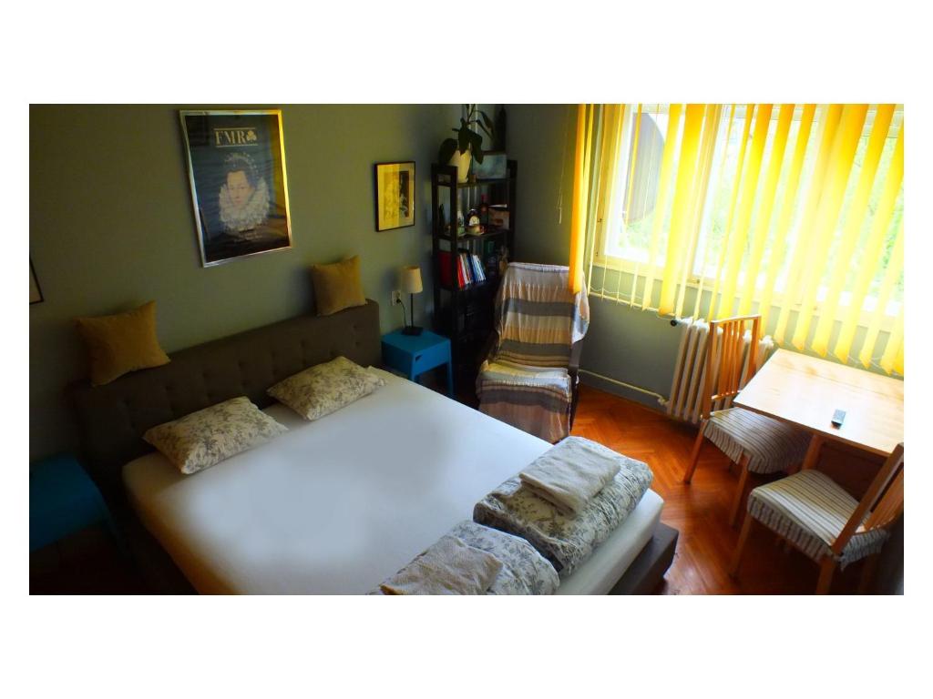 Postel nebo postele na pokoji v ubytování B&B Girasole