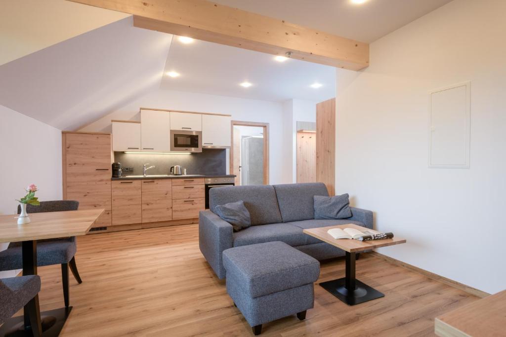 Kuchyň nebo kuchyňský kout v ubytování Hotel Schönberger