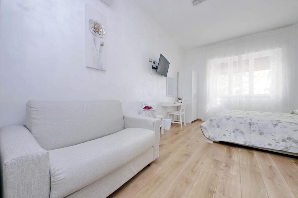 B&B Giuly - Habitación Triple Con Baño Privado