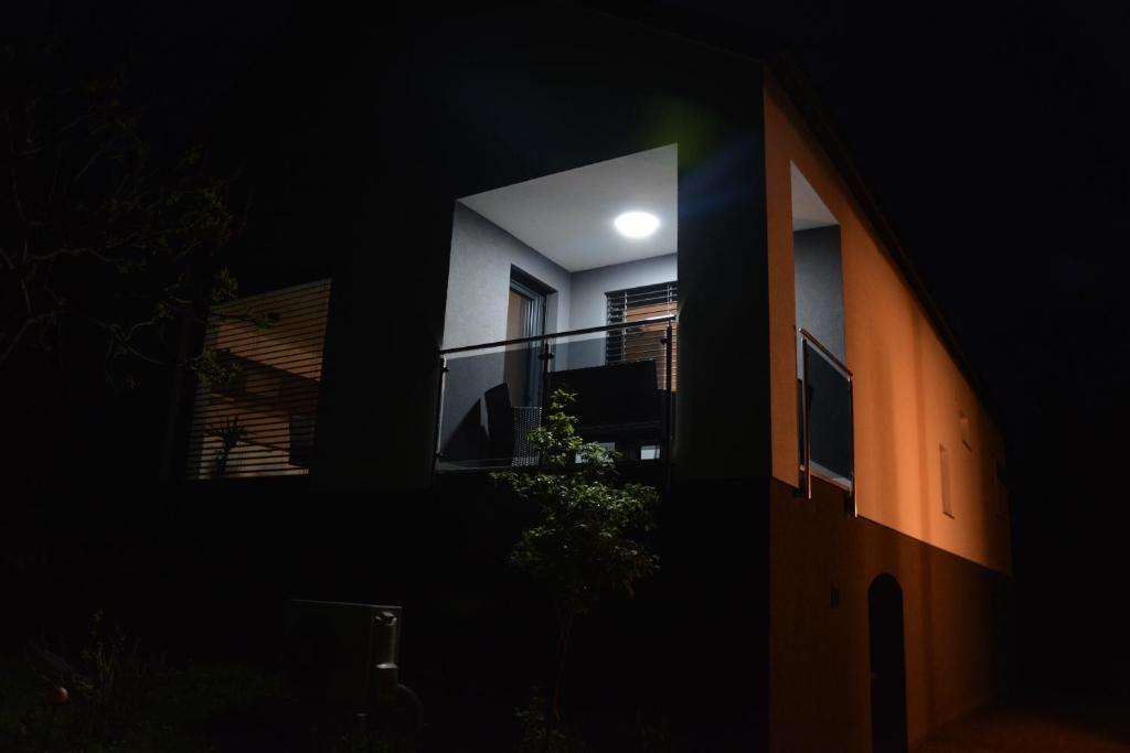 Budova, kde se apartmán nachází