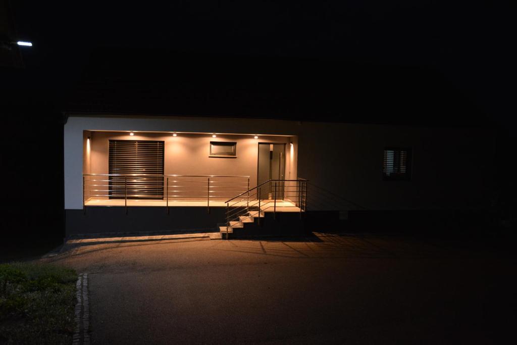 Budova, kde se apartmán nachází