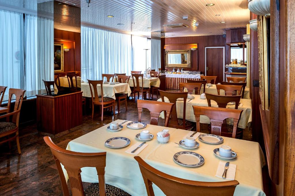 Hotel Churchill - Resim 14