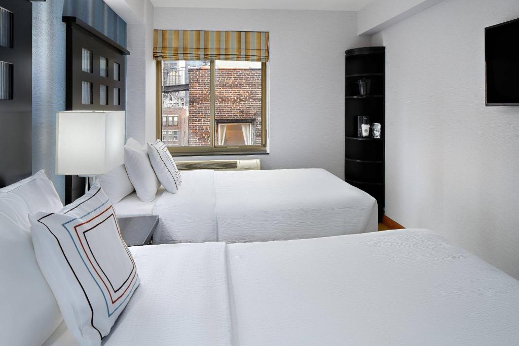 رزرو هتل و هاستل، Fairfield Inn & Suites by Marriott New York Manhattan/Chelsea, 09197245266