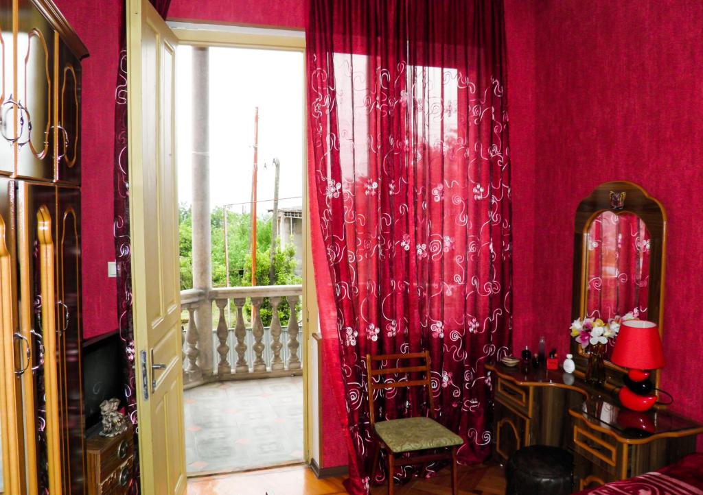 Fotografie z fotogalerie ubytování Gio's Home v destinaci Kutaisi