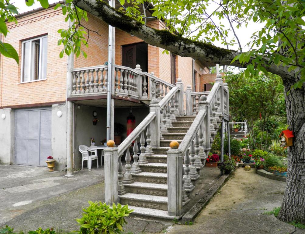 Fotografie z fotogalerie ubytování Gio's Home v destinaci Kutaisi