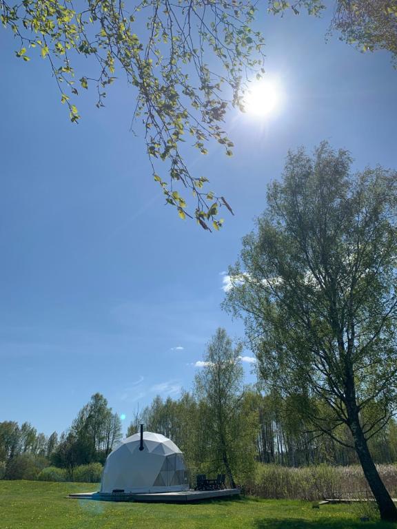 Příroda nedaleko luxury tent