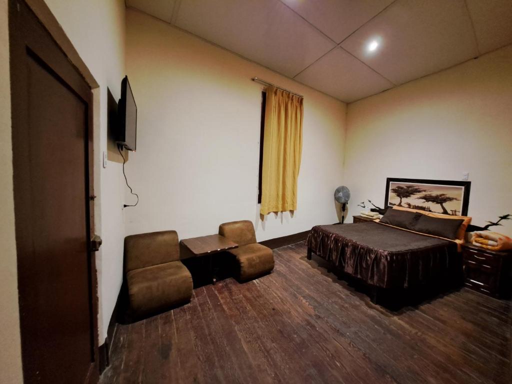 TV a/nebo společenská místnost v ubytování Hostal Huacachina Sunset